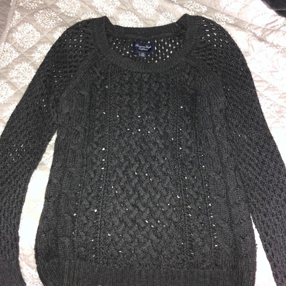 American Eagle Sweater